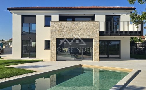 House in Stranici kod Lovreca, Istria County, Croatia 1
