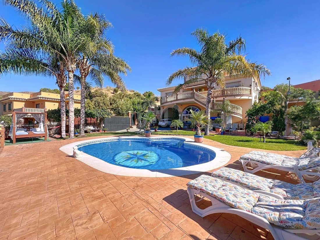 Townhouse in Rincon de la Victoria, Andalusia, Spain 1 - 16146904