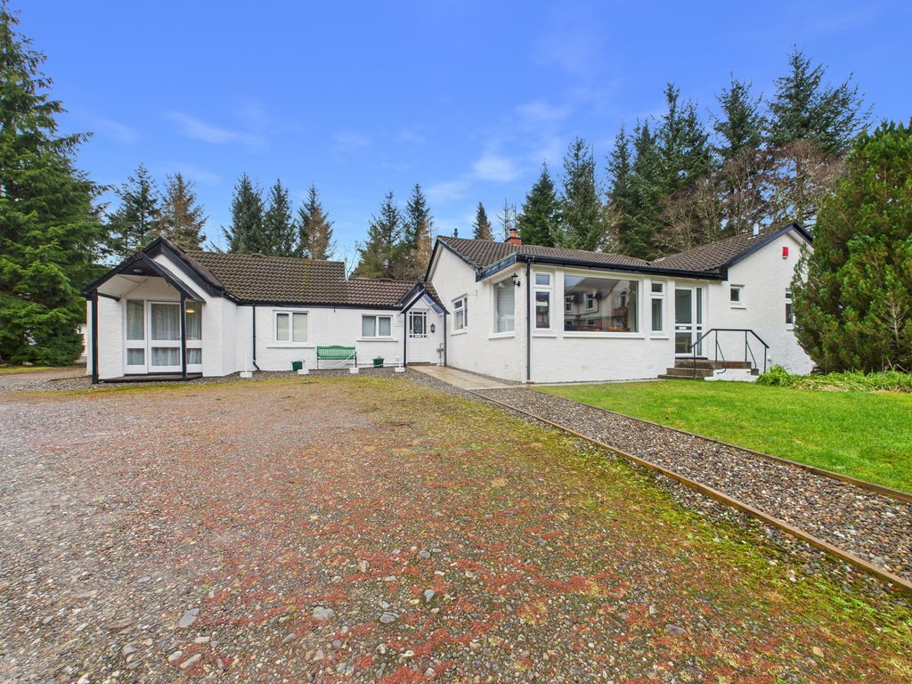Tyndrum, Scotland 3 - 17147545