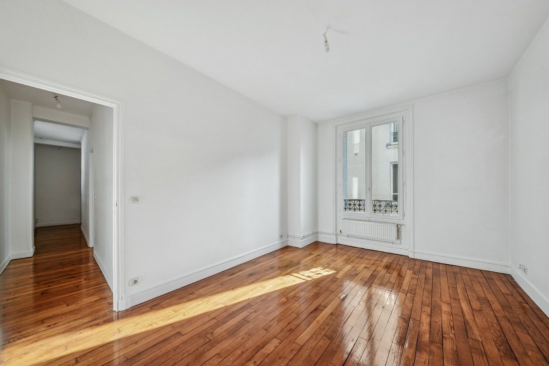 Apartment in Ecole Militaire, Paris 7e Arrondissement, Paris 1 - 17146422