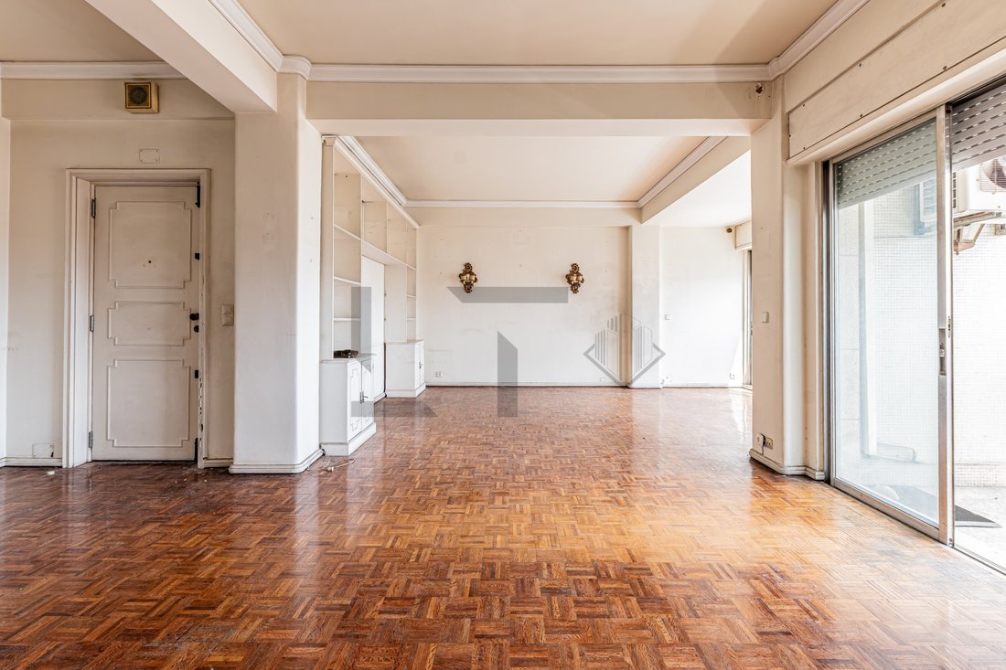 Apartment in Alvalade, Lisbon, Portugal 3 - 17147909