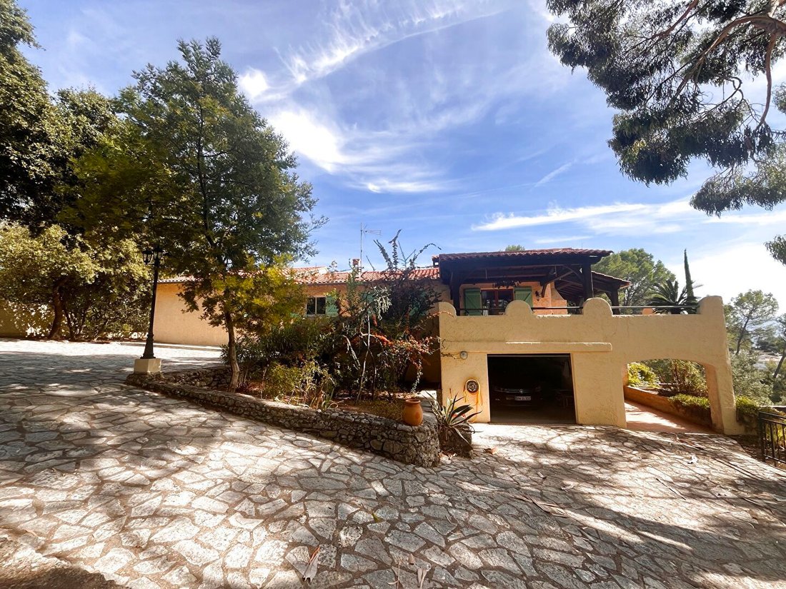 Villa in Sud, Vidauban, France 4 - 17149831