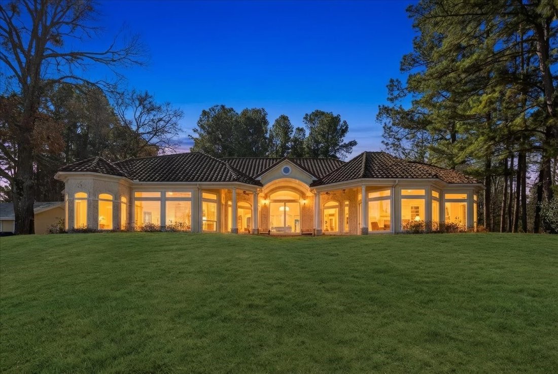 House in Palestine, Texas, United States 1 - 17150406