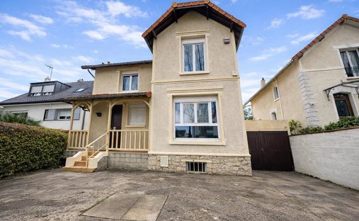 House in Le Parc, Saint-Maur-des-Fossés, France 1