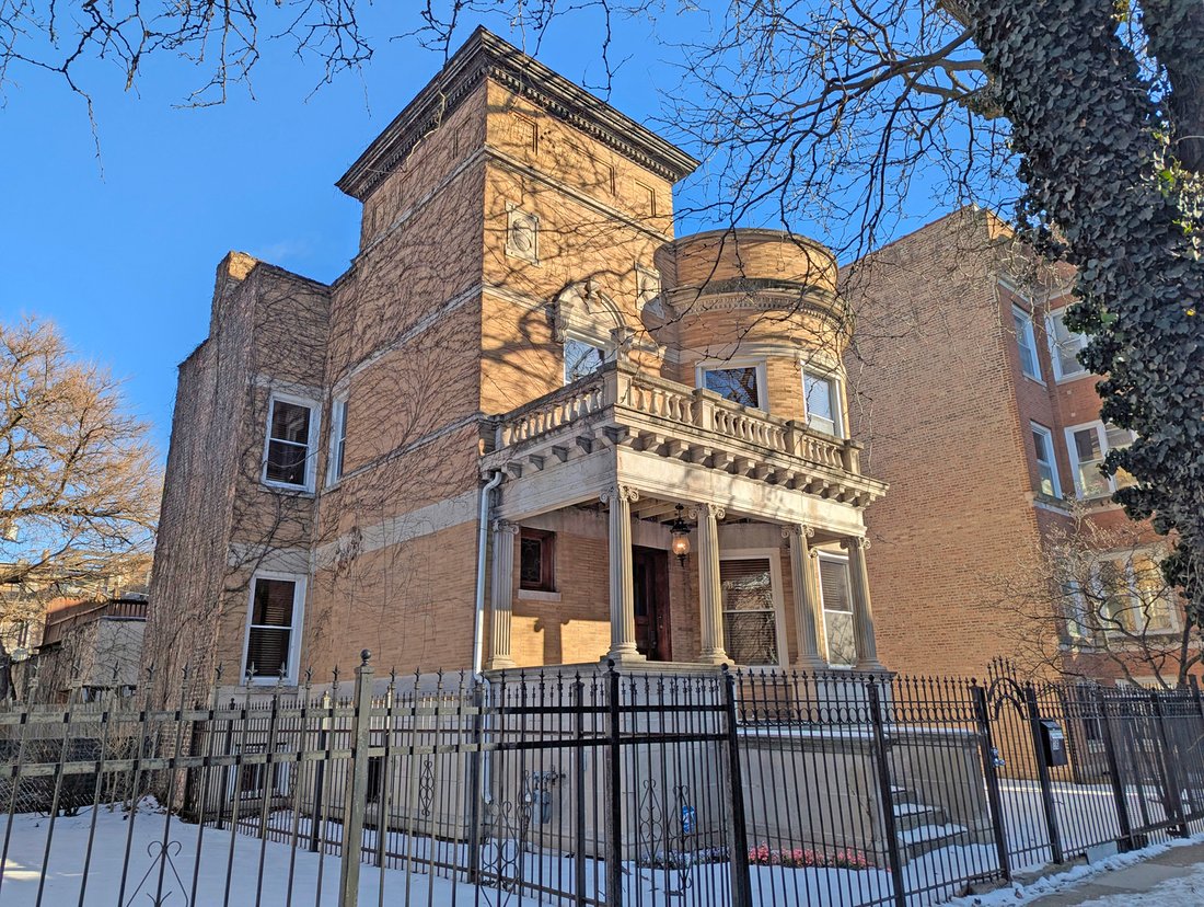 House in Chicago, Illinois, United States 2 - 17148667