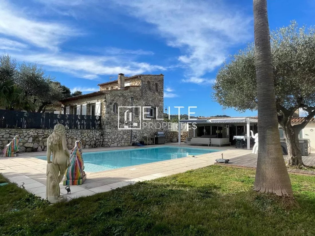 House in Tanneron, Provence-Alpes-Côte d'Azur, France 2 - 17150153