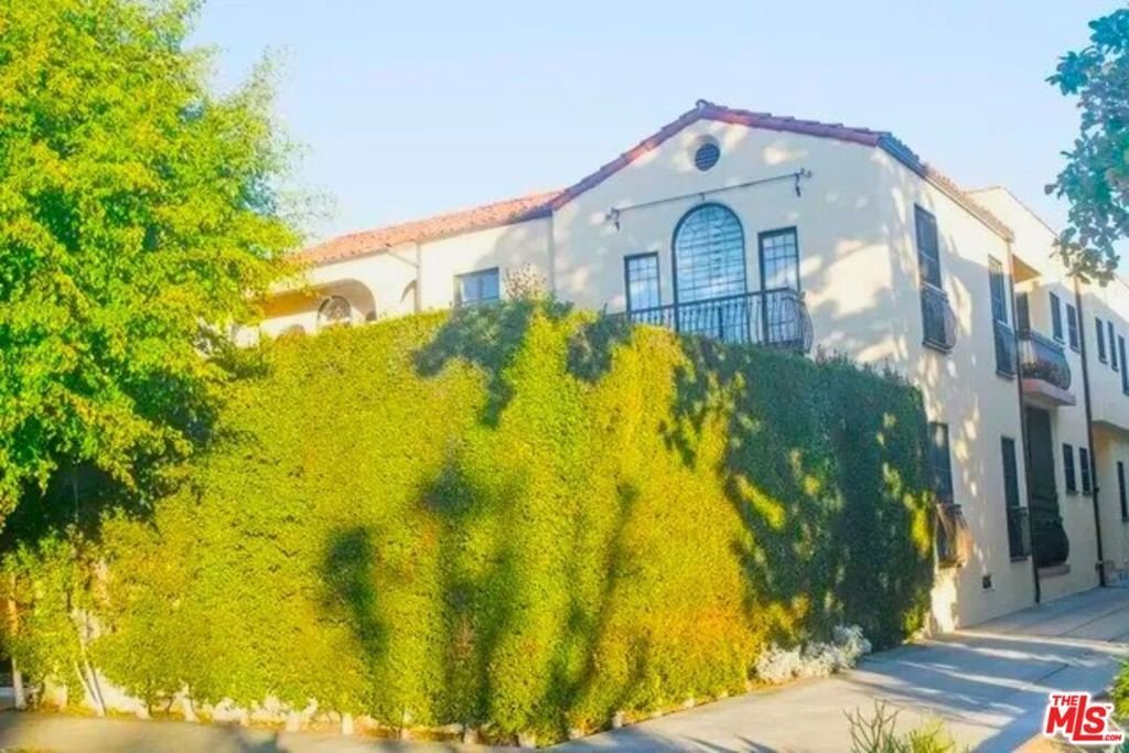 Los Angeles, California, United States 5 - 17148726