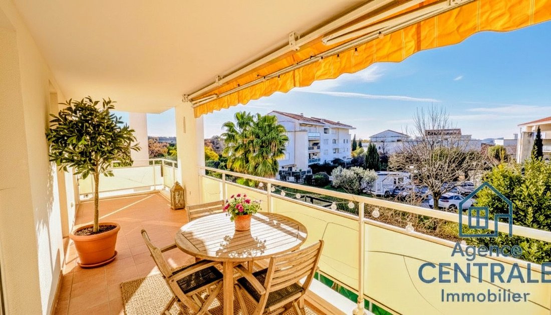 Apartment in La Ciotat, Provence-Alpes-Côte d'Azur, France 1 - 17149578