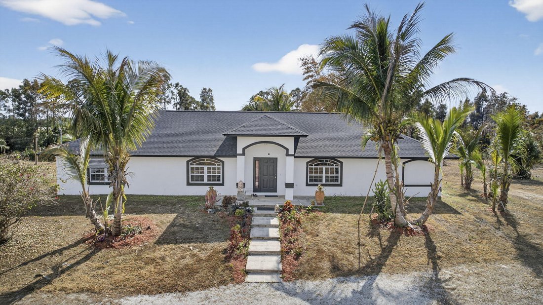 House in The Acreage, Florida, United States 2 - 16634565