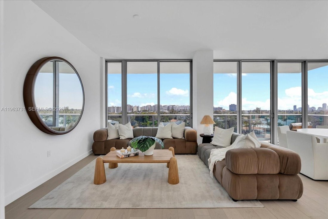 Condo in Bal Harbour, Florida, United States 2 - 17149842