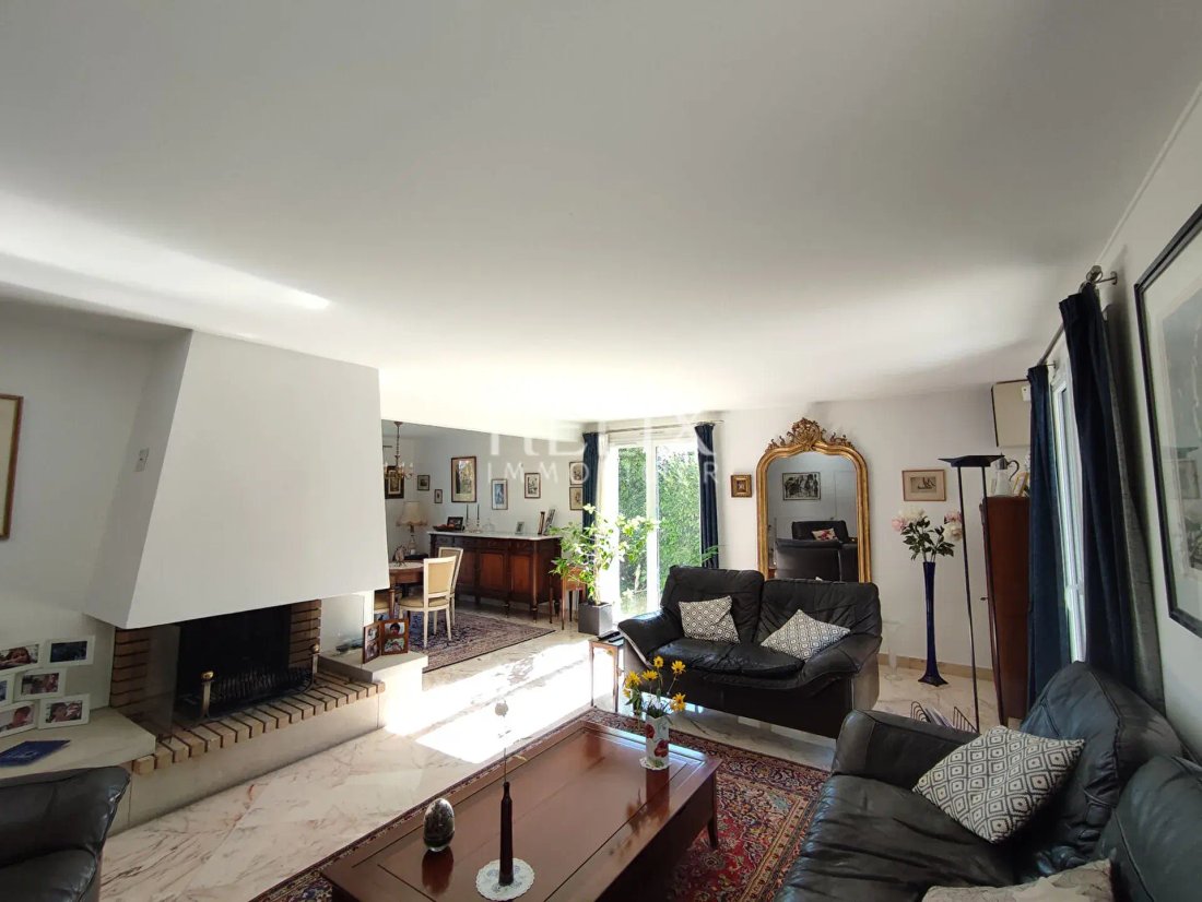 House in Saint Nicolas, Maisons-Laffitte, France 3 - 17130471