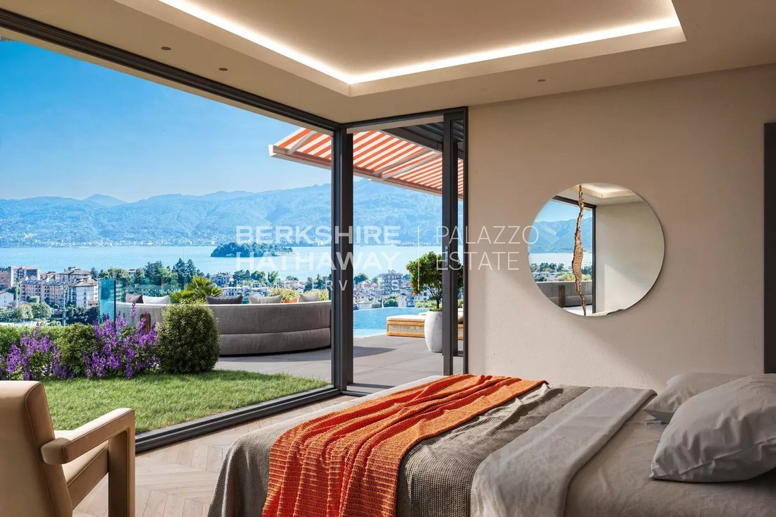 Villa in Verbania, Piedmont, Italy 1 - 17150085
