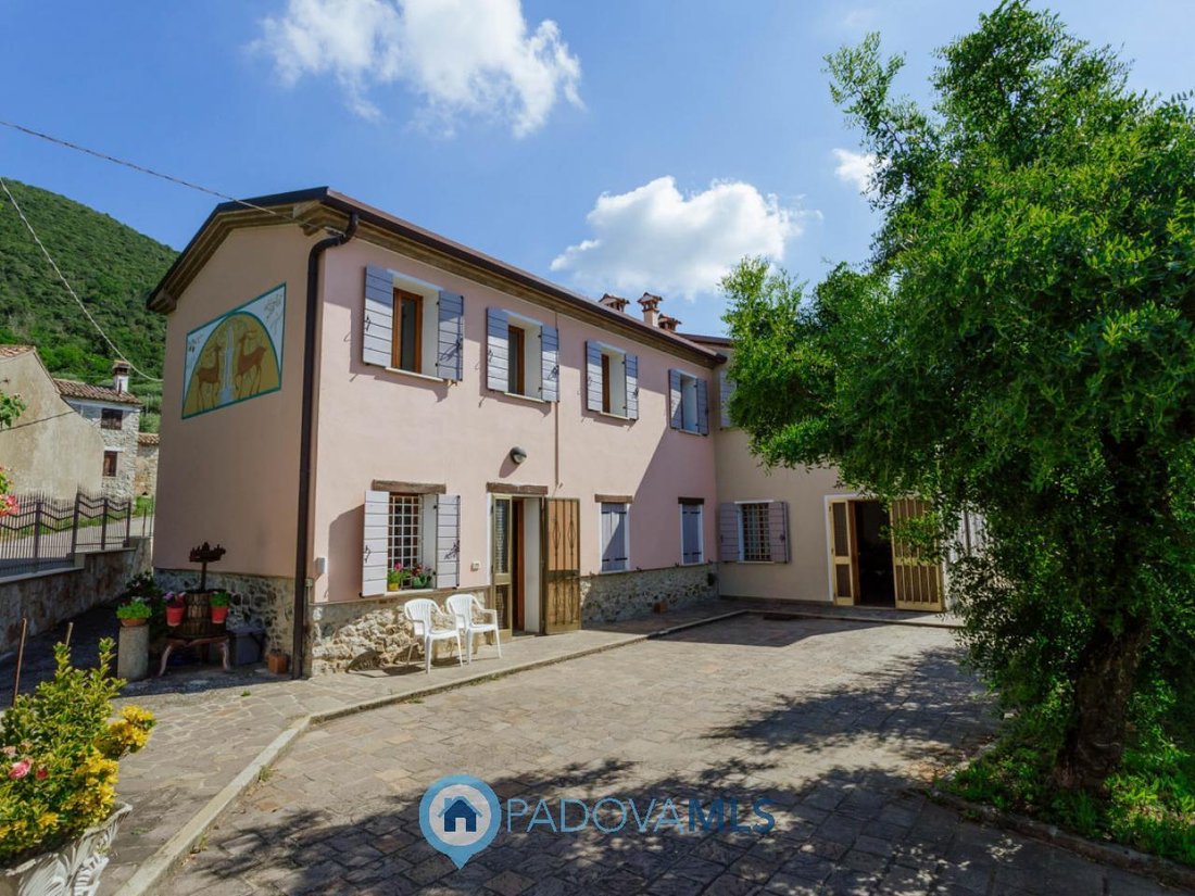 House in Cinto Euganeo, Veneto, Italy 1 - 17150519