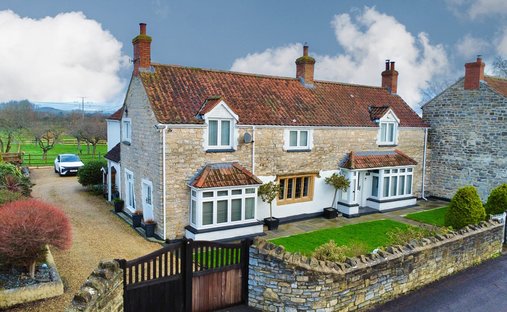 House in Woolavington, England 1