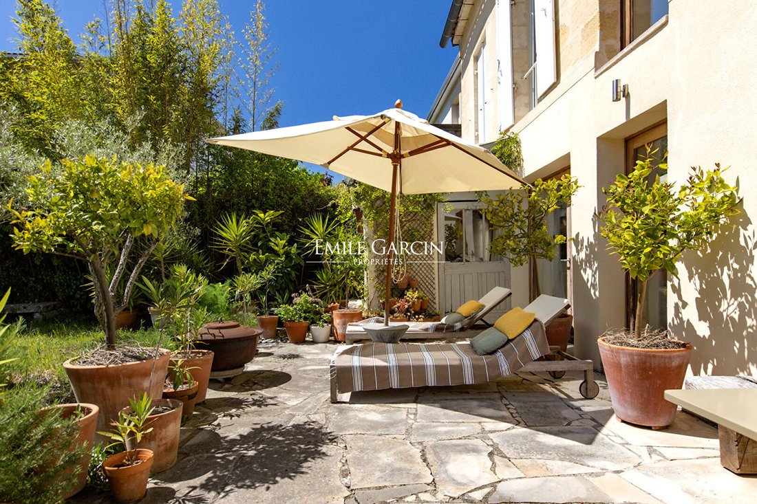 Villa in Le Lac-Bacalan, Bordeaux, France 1 - 17147090