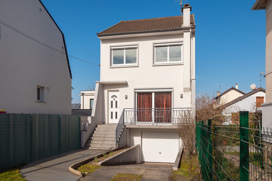 House in L'Union, Sartrouville, France 1 - 17147417