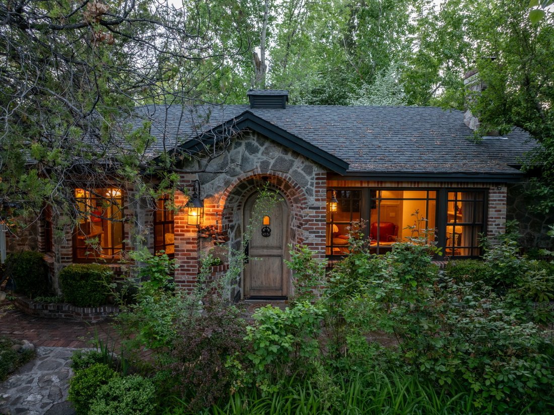 House in Reno, Nevada, United States 1 - 17148386