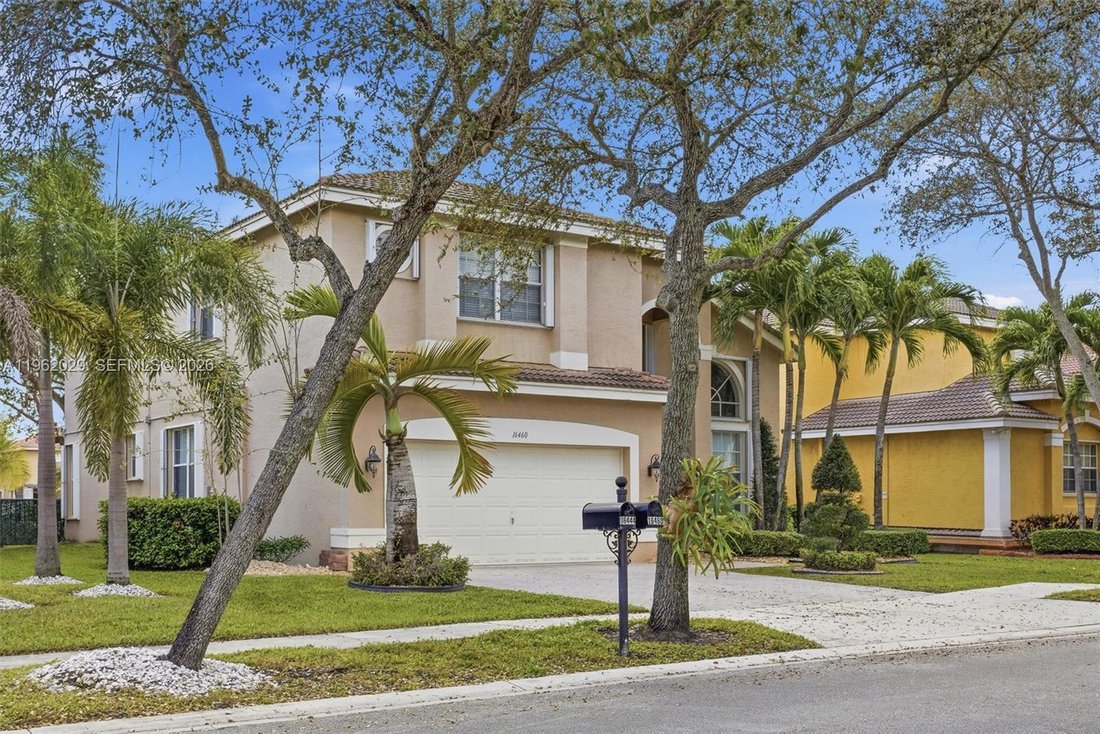 House in Miramar, Florida, United States 3 - 17149823