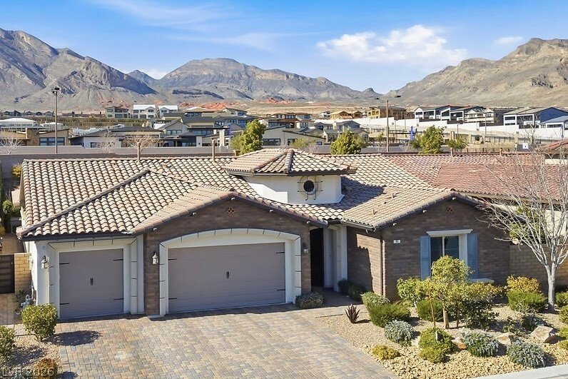 House in Las Vegas, Nevada, United States 4 - 17148914