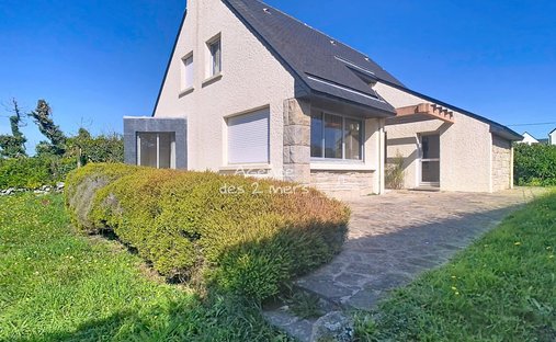 House in Saint-Pierre-Quiberon, Brittany, France 1
