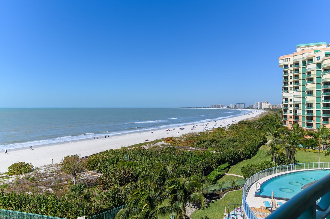 Condo in Marco Island, Florida, United States 3 - 17146407