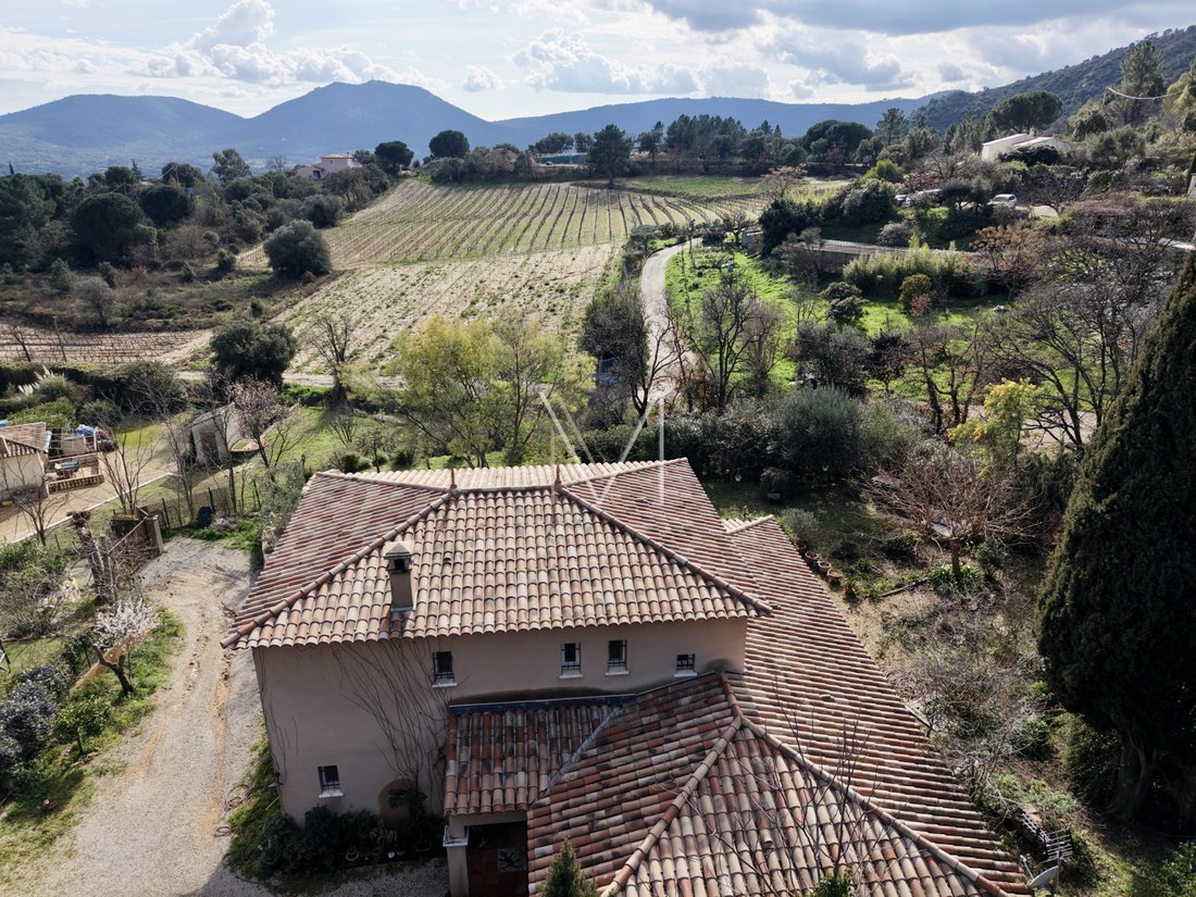 House in Le Plan-de-la-Tour, Provence-Alpes-Côte d'Azur, France 1 - 16246712