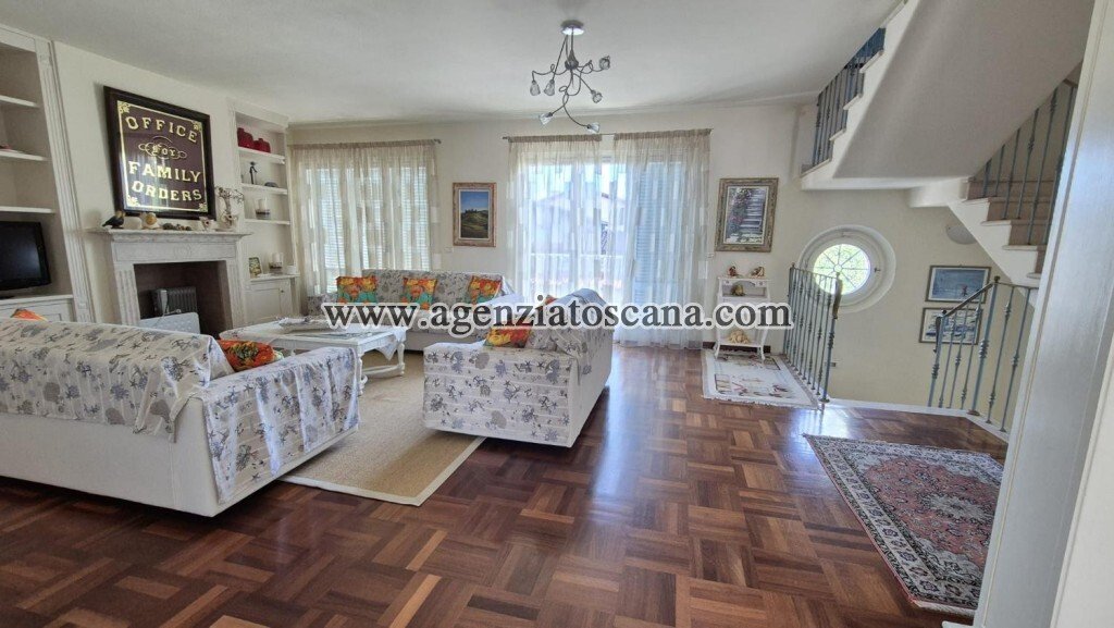 Apartment in Center, Forte dei Marmi, Tuscany 4 - 17146319