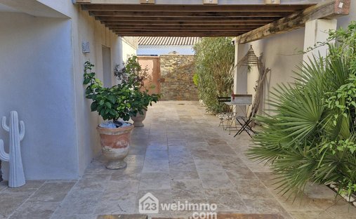 Casa a Saintes-Maries-de-la-Mer, Provenza-Alpi-Costa Azzurra, Francia 1