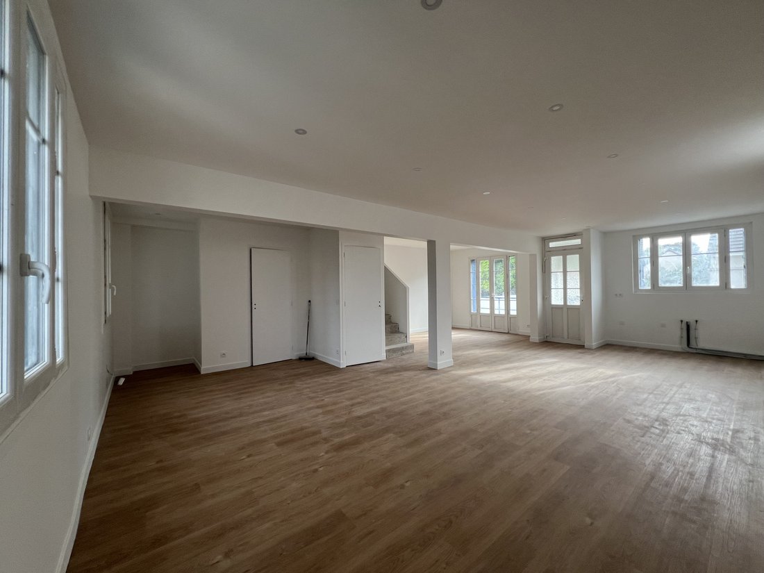 House in Village Doumer, Carrieres-sur-Seine, France 3 - 17146867