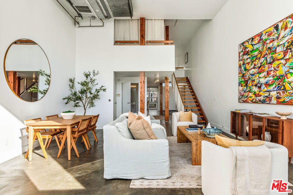 Condo in Los Angeles, California, United States 1 - 17148716
