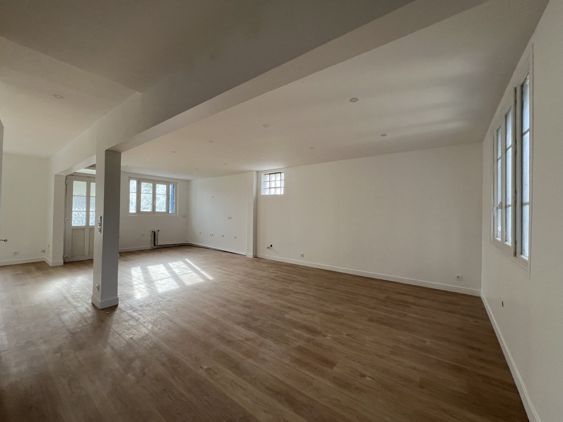 House in Village Doumer, Carrieres-sur-Seine, France 4 - 17146867