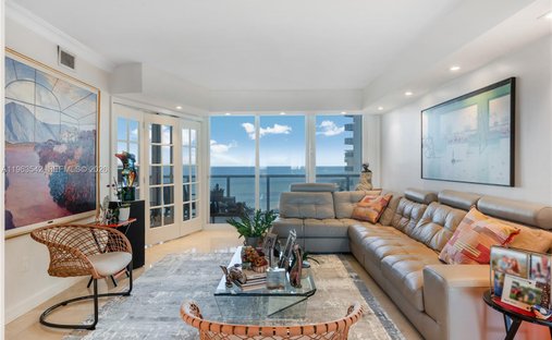 Condo in Sunny Isles Beach, Florida, United States 1