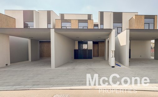House in Dubai, Dubai, United Arab Emirates 1
