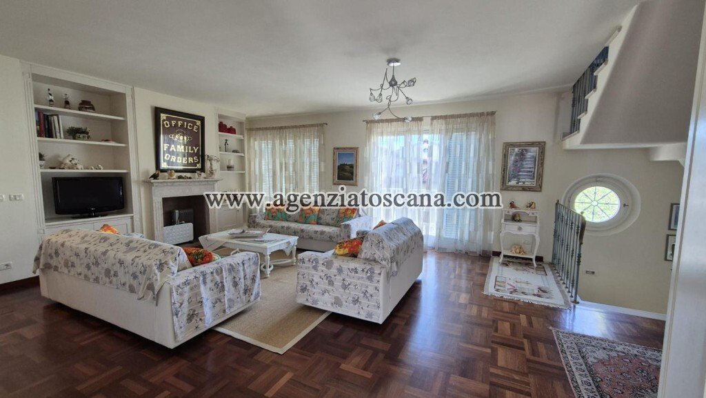 Apartment in Center, Forte dei Marmi, Tuscany 3 - 17146319