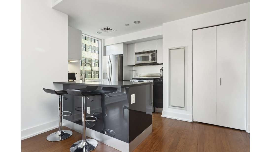 Condo in New York, New York, United States 4 - 17015228