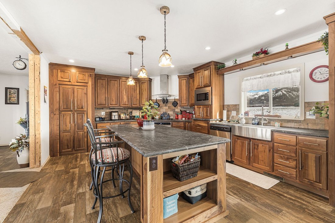 House in Thayne, Wyoming, United States 1 - 17145809