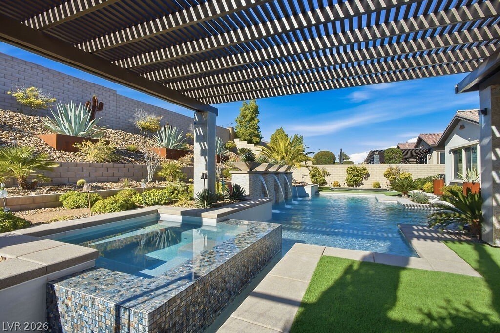 House in Las Vegas, Nevada, United States 1 - 17148914