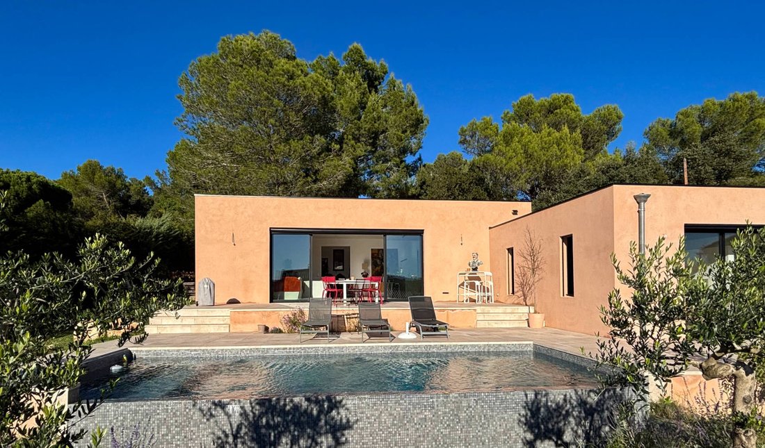 House in Uzès, Occitania, France 1 - 17146541