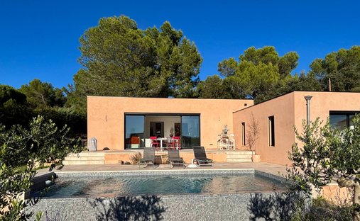 Casa a Uzès, Occitania, Francia 1