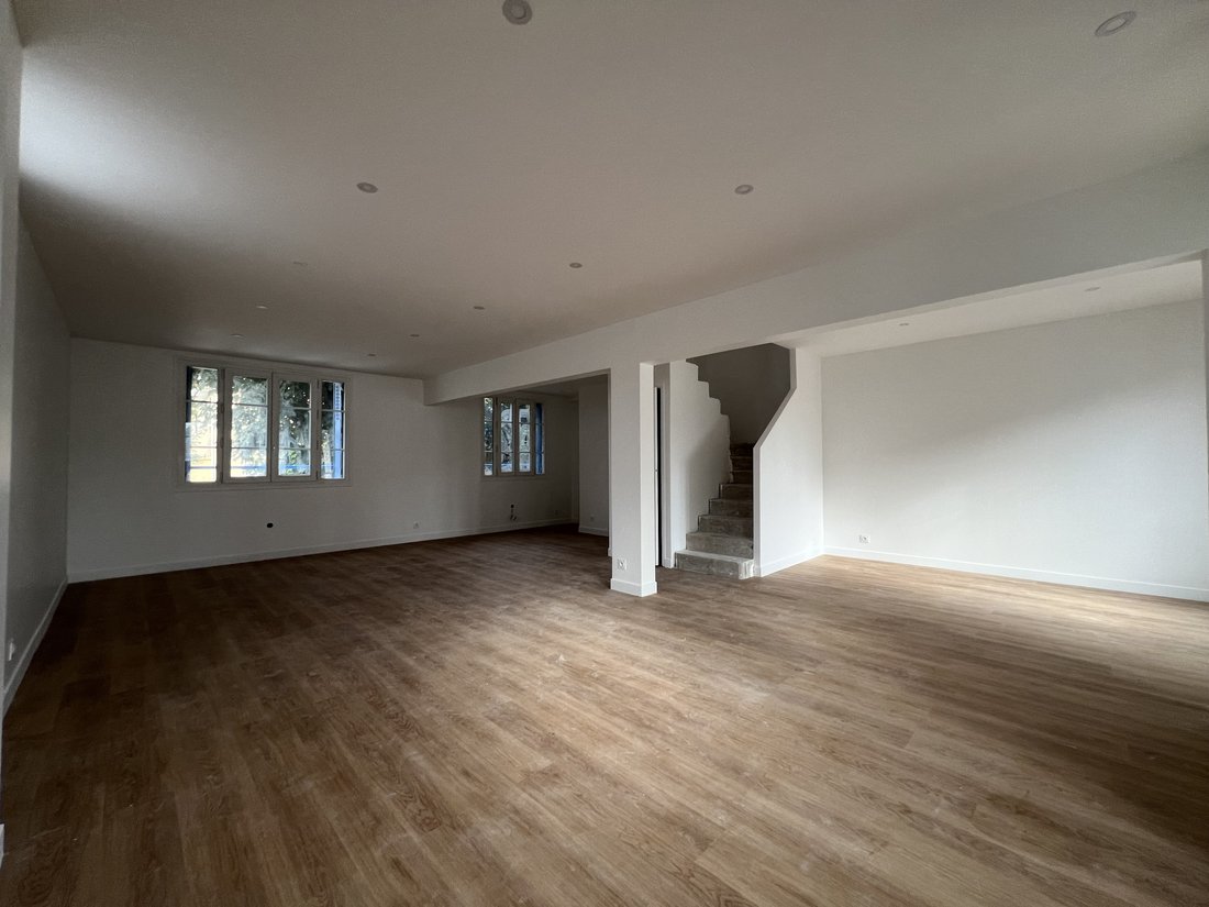 House in Village Doumer, Carrieres-sur-Seine, France 5 - 17146867
