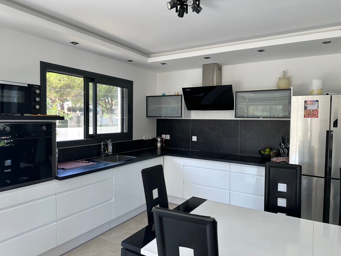 Villa in Centre Ville, Perpignan, France 5 - 17146709
