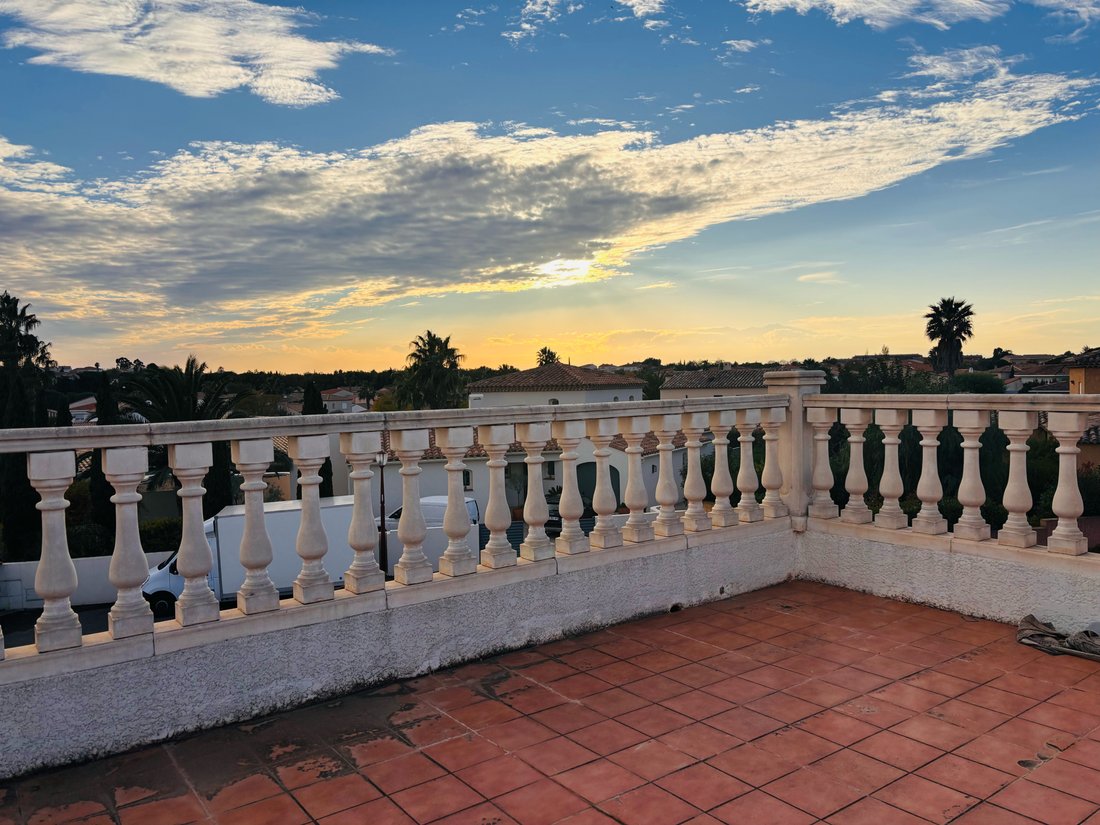 Villa in Centre Ville, Perpignan, France 3 - 17146658