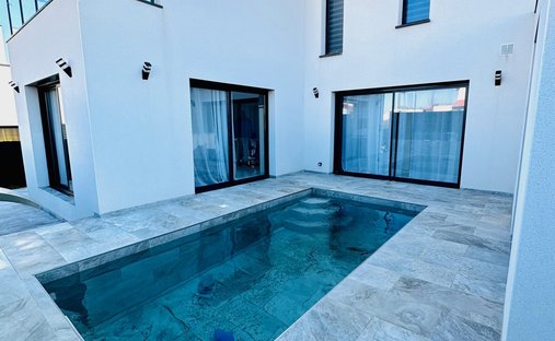 Villa a Pollestres, Occitania, Francia 1