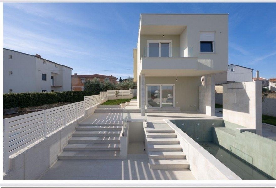Villa à Mjesni odbor Gregovica, Grad Pula, Istrie 2 - 17149582