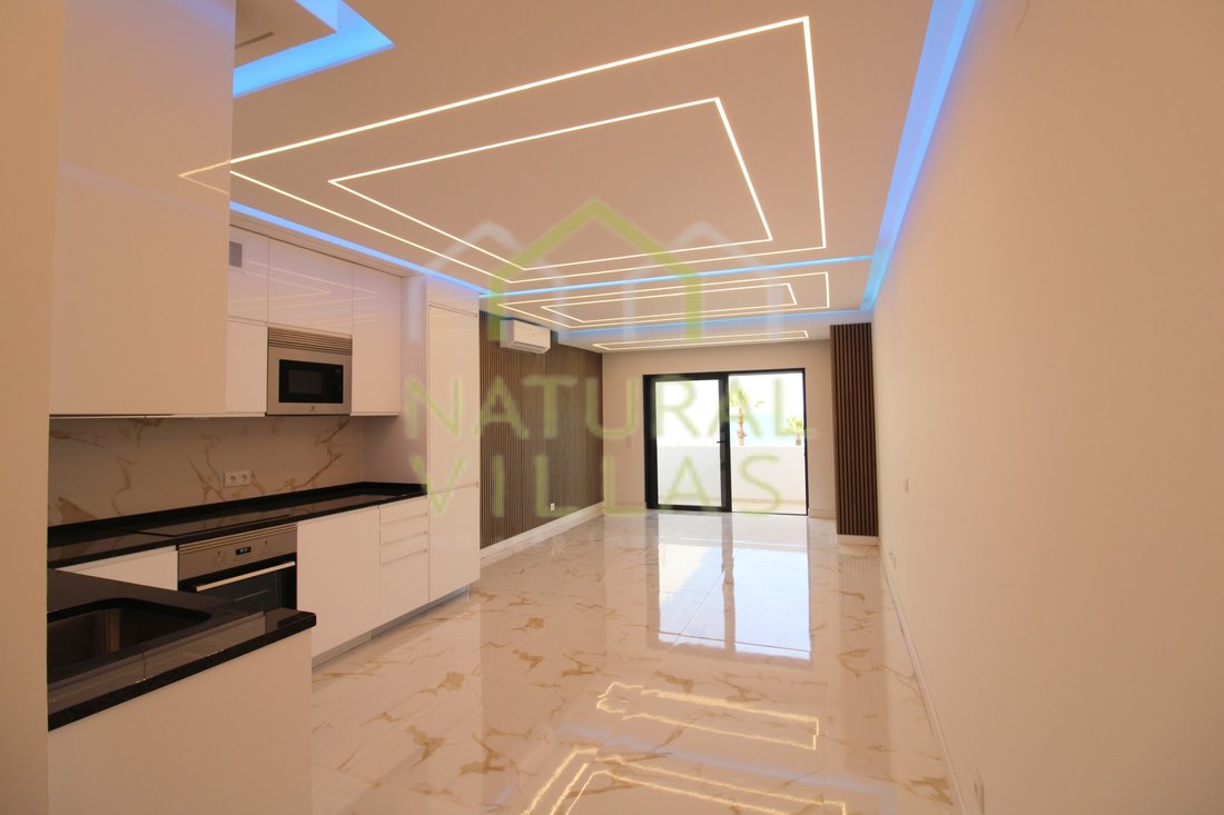 Apartment in Quarteira, Algarve, Portugal 2 - 16488008