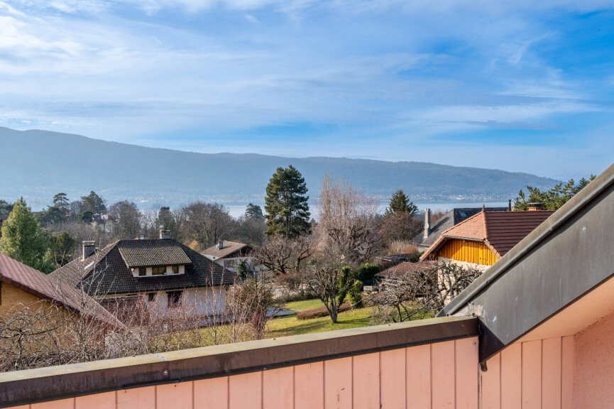 House in Menthon-Saint-Bernard, Auvergne-Rhône-Alpes, France 2 - 17149595