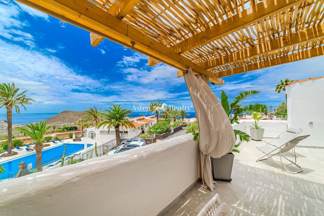 Villa in Arona, Canary Islands, Spain 1 - 17147528