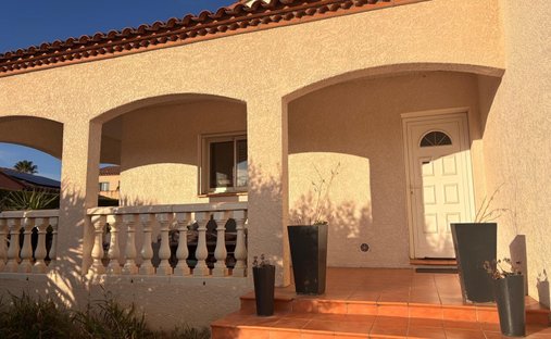 Villa in Centre Ville, Perpignan, France 1