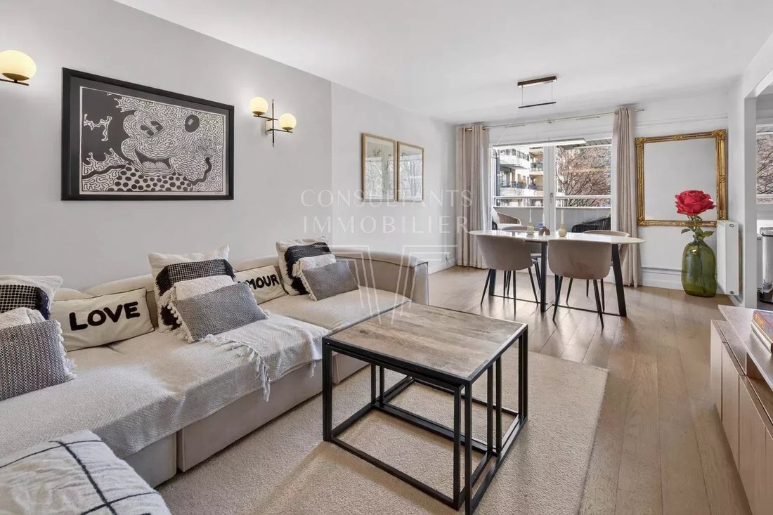 Apartment in Villiers-Cerdan, Levallois-Perret, France 5 - 17147464