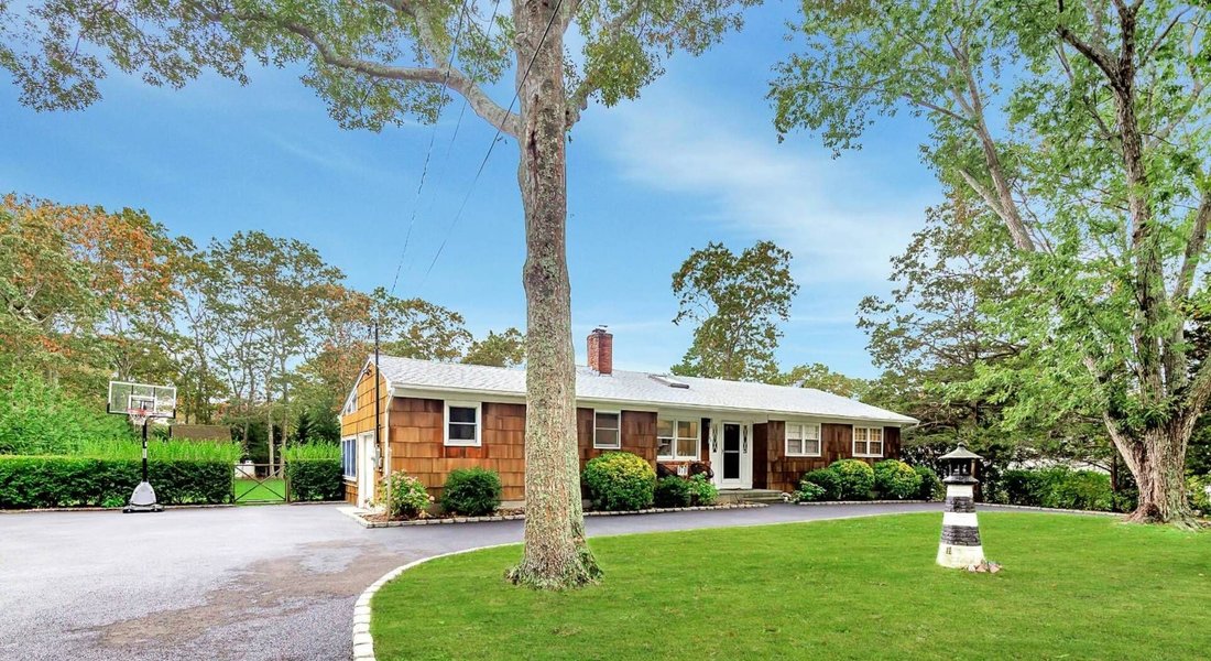 House in Hampton Bays, New York, United States 2 - 17149795